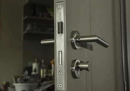 Neighborhood Locksmith Services East Berlin, CT 860-337-1206 Neighborhood Locksmith Services East Berlin, CT 860-337-1206