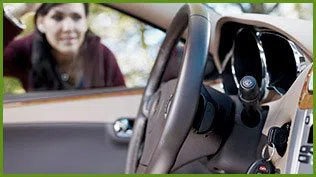 Neighborhood Locksmith Services East Berlin, CT 860-337-1206 - 19-automotive-lockouts