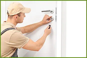 Neighborhood Locksmith Services East Berlin, CT 860-337-1206 - 5-lock-repair